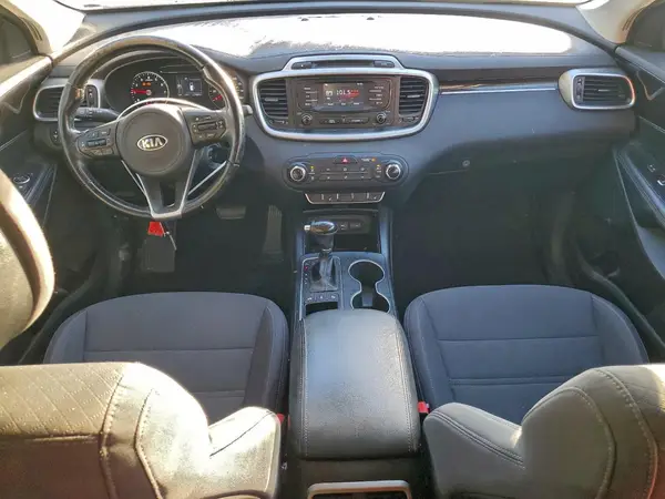 5XYPGDA32GG054673 2016 KIA SORENTO - Image 8