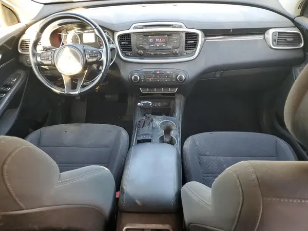5XYPGDA32GG062255 2016 KIA SORENTO - Image 8