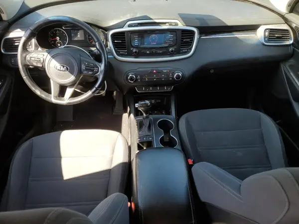 5XYPGDA32GG065916 2016 KIA SORENTO - Image 8