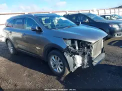5XYPGDA32GG067407 2016 KIA SORENTO
