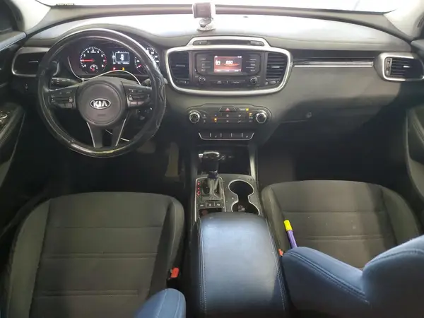 5XYPGDA32GG080996 2016 KIA SORENTO - Image 8