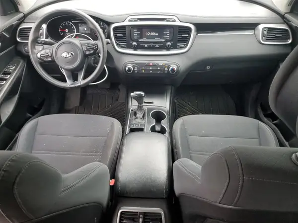 5XYPGDA32GG081243 2016 KIA SORENTO - Image 8
