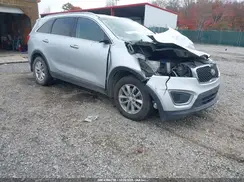 5XYPGDA32GG082165 2016 KIA SORENTO
