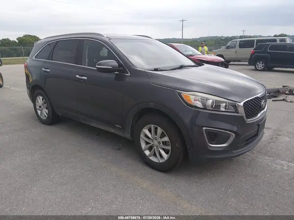 5XYPGDA32GG102088 2016 KIA SORENTO - Image 1