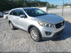 5XYPGDA32GG112717 2016 KIA SORENTO