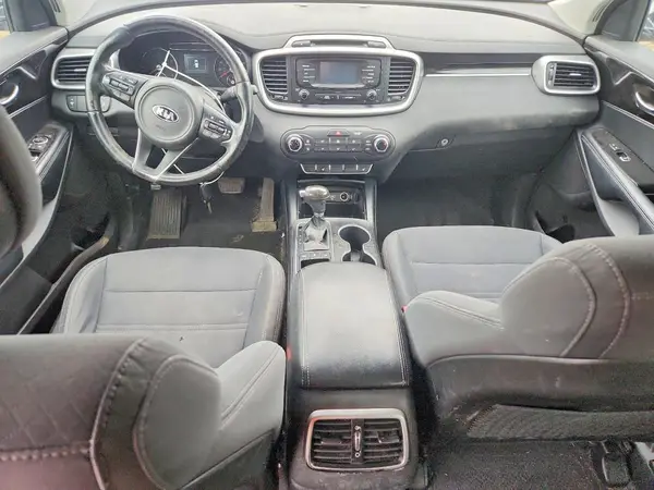 5XYPGDA32GG114404 2016 KIA SORENTO - Image 8