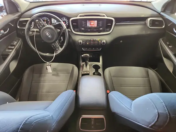 5XYPGDA32GG154112 2016 KIA SORENTO - Image 8
