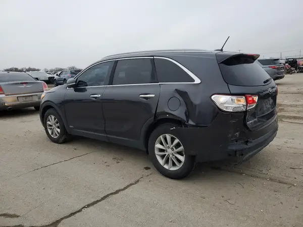 5XYPGDA32GG168124 2016 KIA SORENTO - Image 2