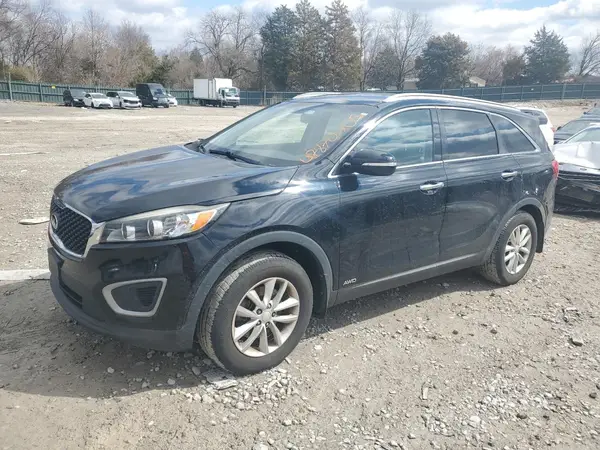 5XYPGDA32GG168351 2016 KIA SORENTO - Image 1