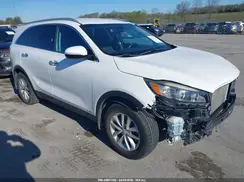 5XYPGDA32GG173856 2016 KIA SORENTO