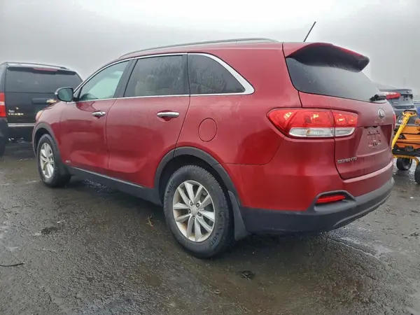 5XYPGDA32HG216660 2017 KIA SORENTO - Image 2