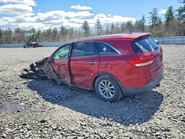 5XYPGDA32HG219333 2017 KIA SORENTO - Image 2