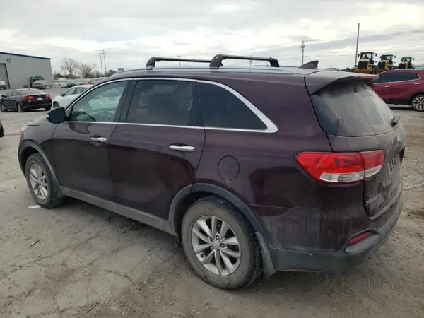 5XYPGDA32HG247181 2017 KIA SORENTO - Image 2