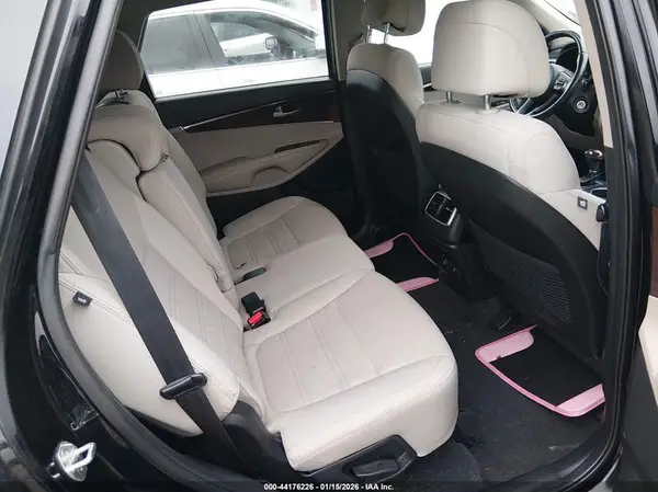 5XYPGDA32HG249206 2017 KIA SORENTO - Image 8