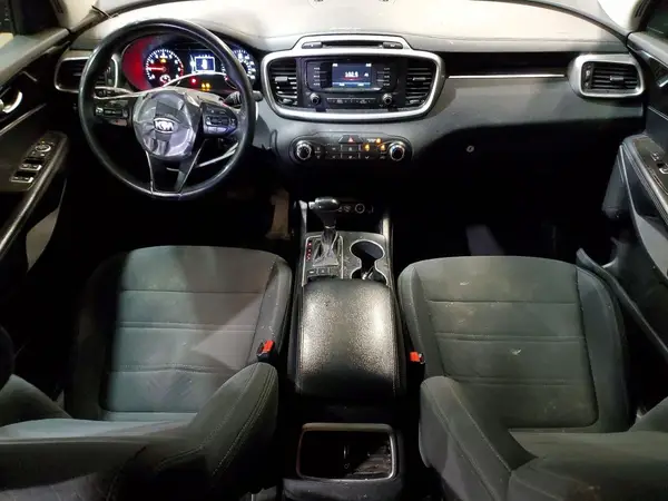 5XYPGDA32HG259699 2017 KIA SORENTO - Image 8