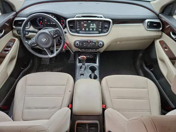 5XYPGDA32HG260707 2017 KIA SORENTO - Image 8