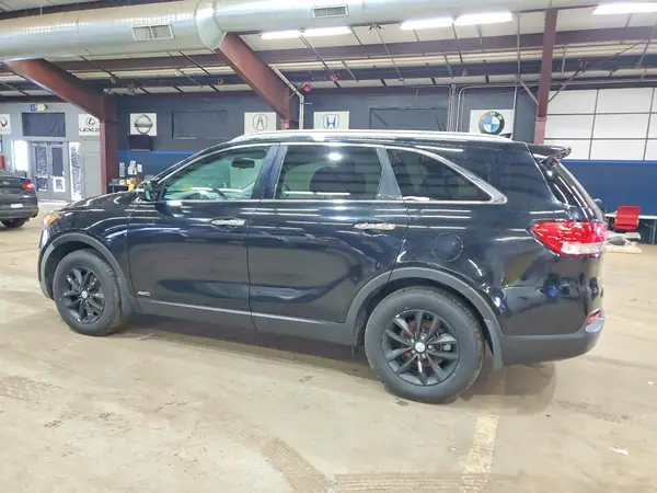 5XYPGDA32HG267267 2017 KIA SORENTO - Image 2