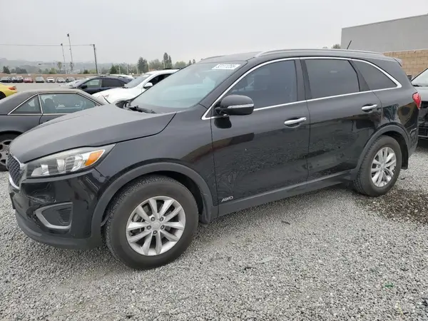 5XYPGDA32HG270136 2017 KIA SORENTO - Image 1