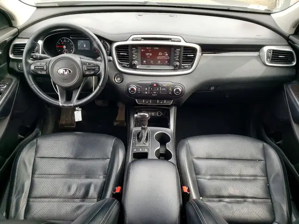 5XYPGDA32HG272288 2017 KIA SORENTO - Image 8