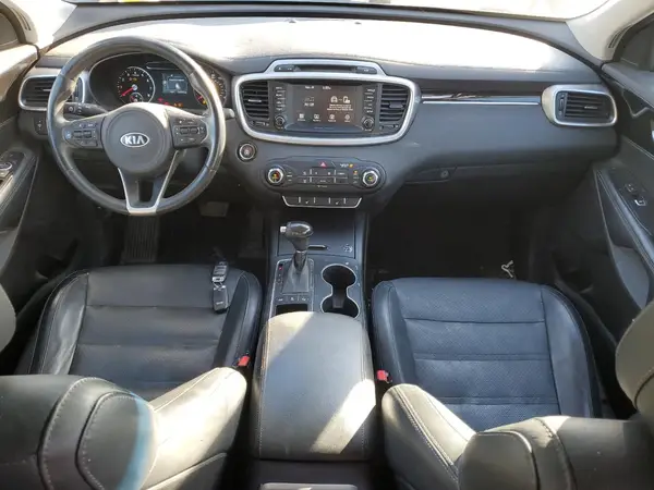5XYPGDA32HG281797 2017 KIA SORENTO - Image 8