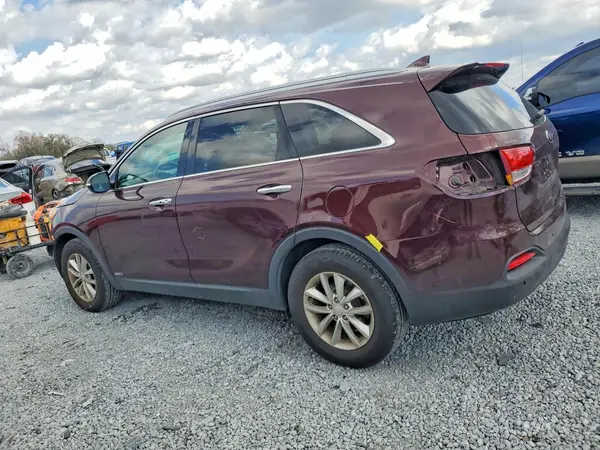 5XYPGDA32HG282948 2017 KIA SORENTO - Image 2