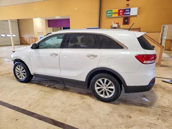 5XYPGDA32HG329038 2017 KIA SORENTO - Image 2