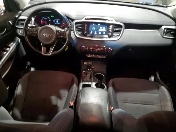5XYPGDA32HG329721 2017 KIA SORENTO - Image 8