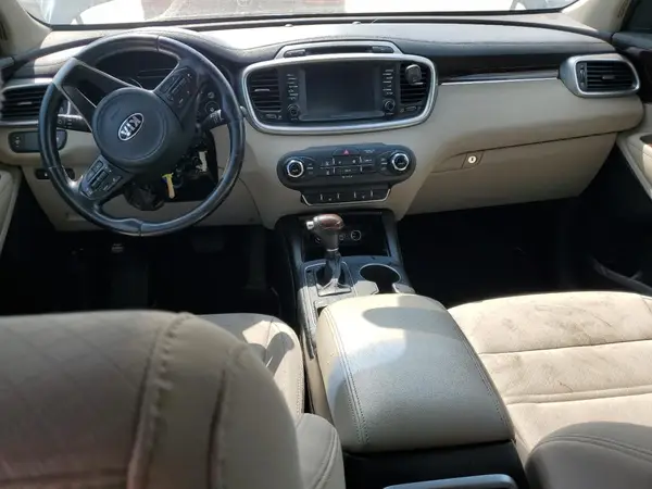 5XYPGDA32HG337754 2017 KIA SORENTO - Image 8