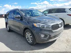 5XYPGDA32JG341261 2018 KIA SORENTO