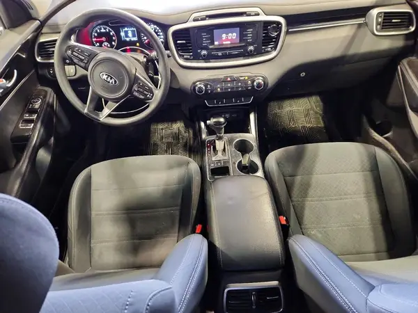 5XYPGDA32JG343494 2018 KIA SORENTO - Image 8