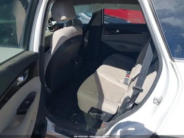 5XYPGDA32JG344225 2018 KIA SORENTO - Image 8