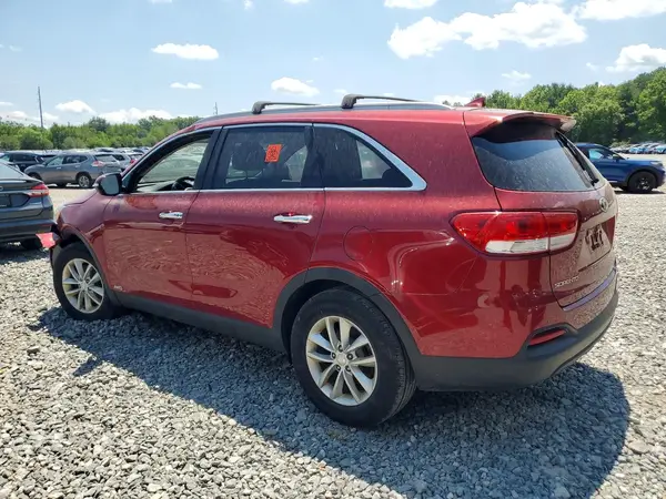 5XYPGDA32JG349750 2018 KIA SORENTO - Image 2