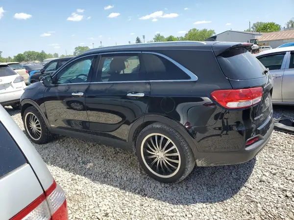 5XYPGDA32JG352020 2018 KIA SORENTO - Image 2
