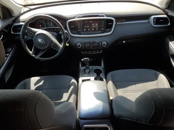 5XYPGDA32JG366791 2018 KIA SORENTO - Image 8