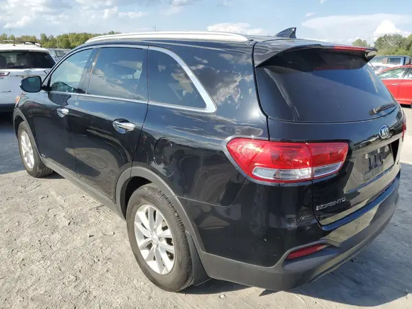 5XYPGDA32JG369593 2018 KIA SORENTO - Image 2