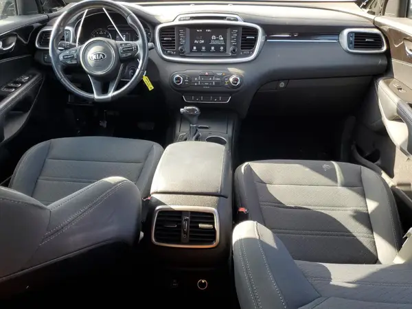 5XYPGDA32JG369593 2018 KIA SORENTO - Image 8
