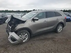 5XYPGDA32JG408716 2018 KIA SORENTO