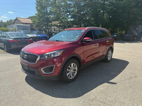 5XYPGDA32JG415407 2018 KIA SORENTO - Image 2