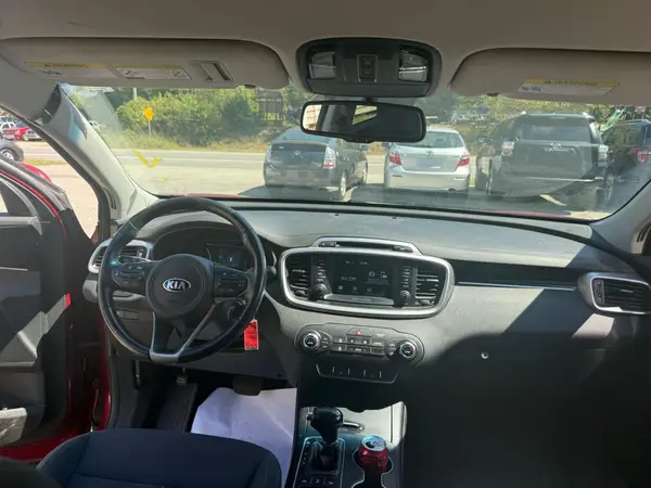 5XYPGDA32JG415407 2018 KIA SORENTO - Image 8