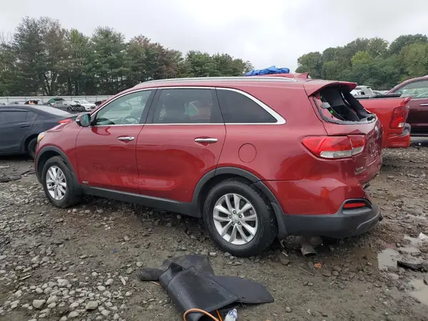 5XYPGDA32JG421594 2018 KIA SORENTO - Image 2