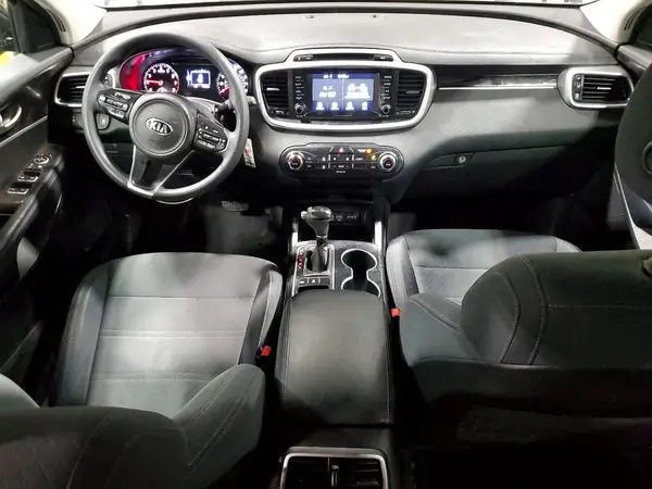 5XYPGDA32JG430442 2018 KIA SORENTO - Image 8