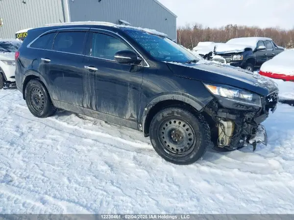 5XYPGDA32KG442155 2019 KIA SORENTO - Image 1