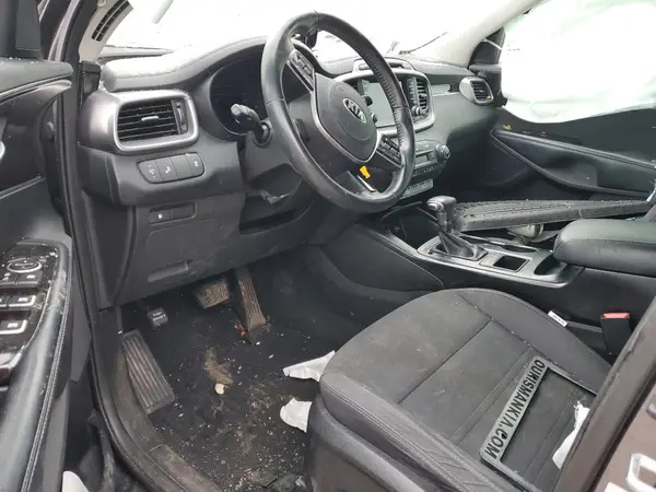 5XYPGDA32KG452376 2019 KIA SORENTO - Image 8