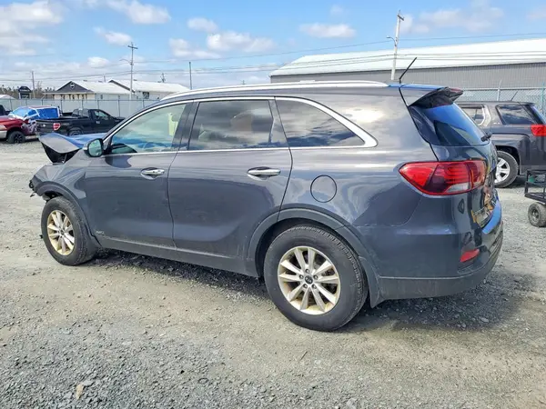 5XYPGDA32KG455942 2019 KIA SORENTO - Image 2