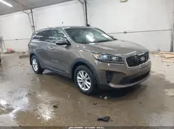 5XYPGDA32KG478640 2019 KIA SORENTO