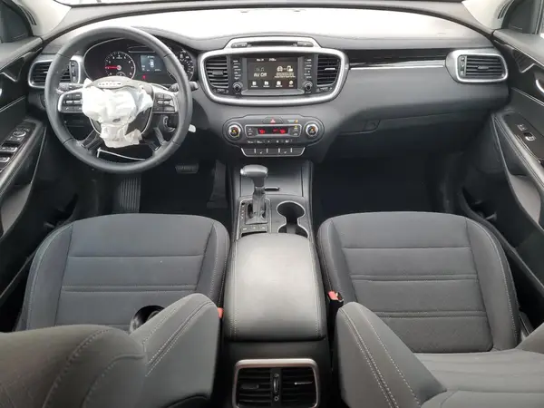 5XYPGDA32KG539002 2019 KIA SORENTO - Image 8