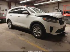 5XYPGDA32KG569097 2019 KIA SORENTO
