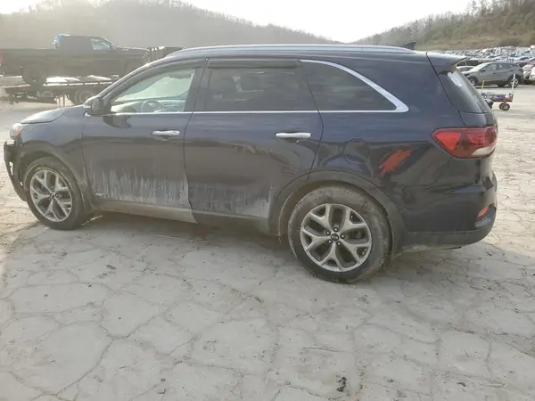 5XYPGDA32KG597742 2019 KIA SORENTO - Image 2