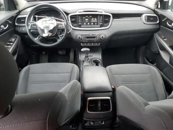 5XYPGDA32KG603278 2019 KIA SORENTO - Image 8