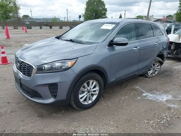 5XYPGDA32LG624388 2020 KIA SORENTO - Image 2
